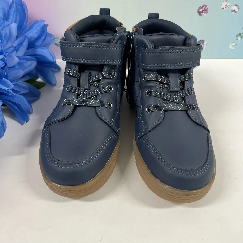 🐱CAT & JACK CHUKKA BOOTS